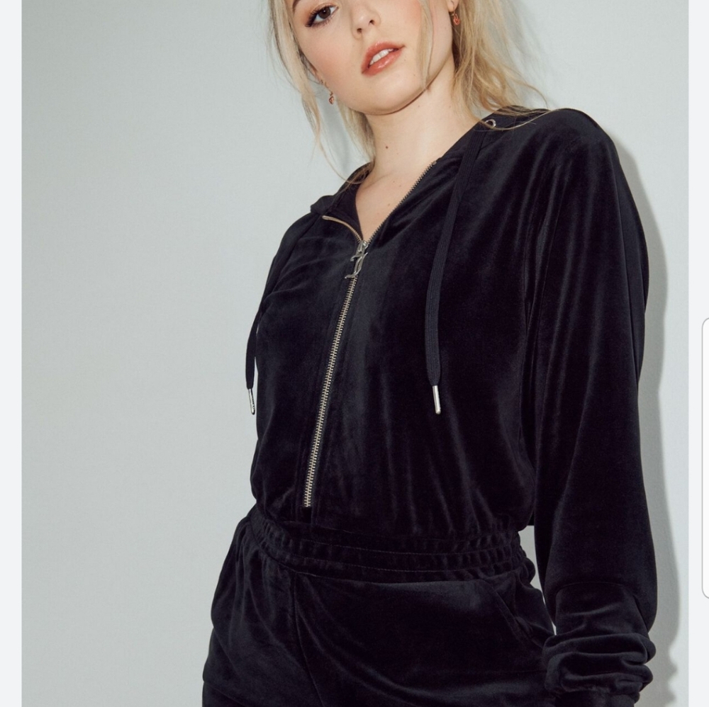 GARAGE VELVET ZIP UP